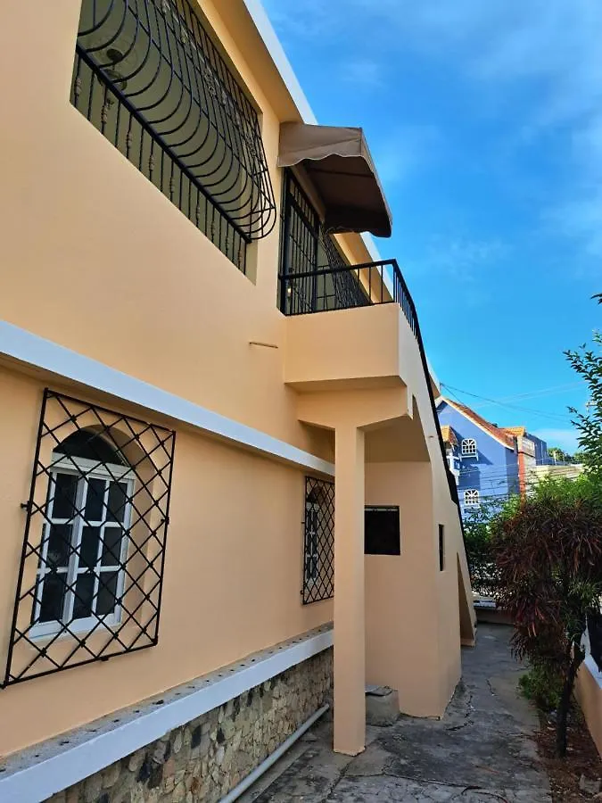 Casa D9 Bed and Breakfast Σάντο Ντομίγκο